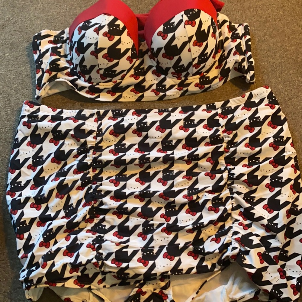 Skirted bikini